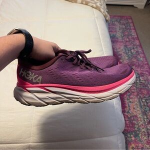 Worn twice: HOKA running shoes S30x19/B502/W214 if cleaned- will look NEW